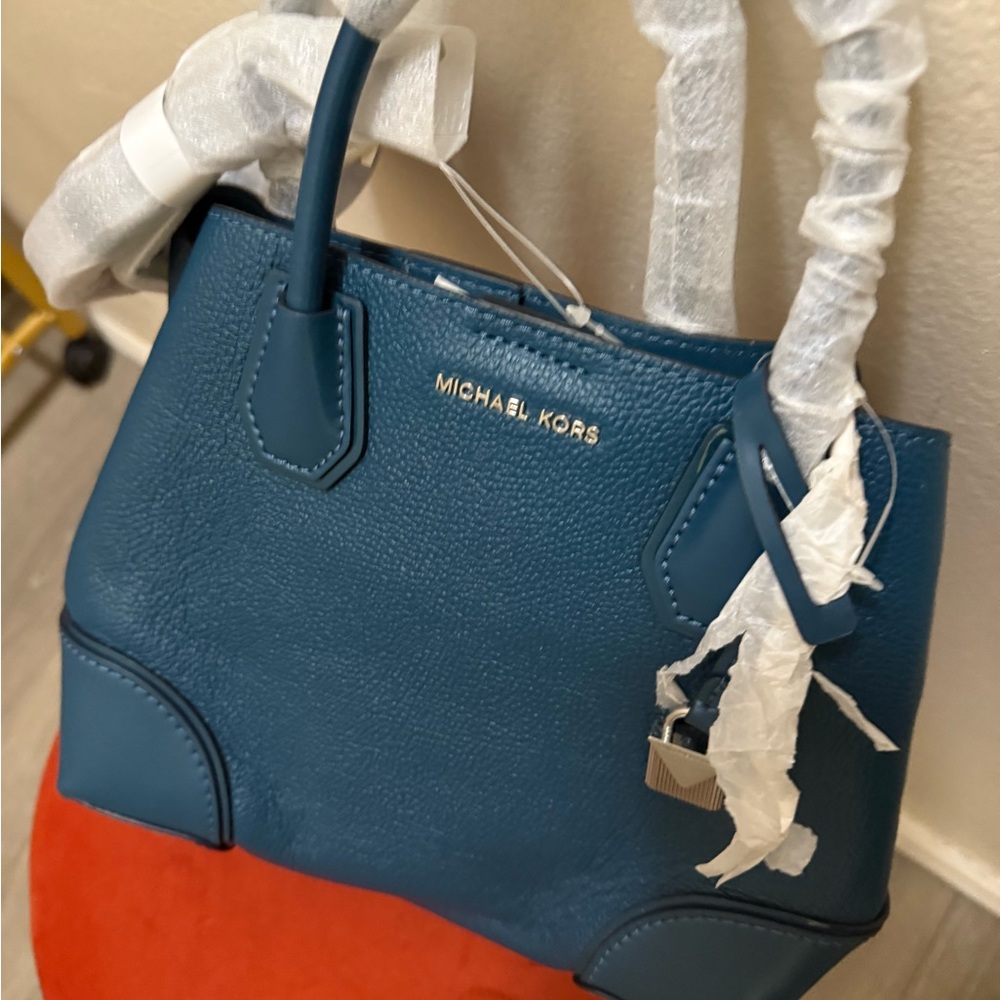 Michael Kors Blue Leather Women's Bag